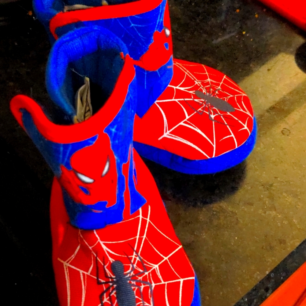 Marvel SpiderMan Toddler Boy Boot Slippers Size 5 / 6